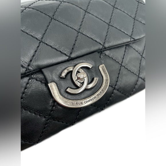 ✨$3799✨ Chanel Black Medium Calfskin Paris-Edinburgh Coco Sporran Flap - Picture 3 of 12